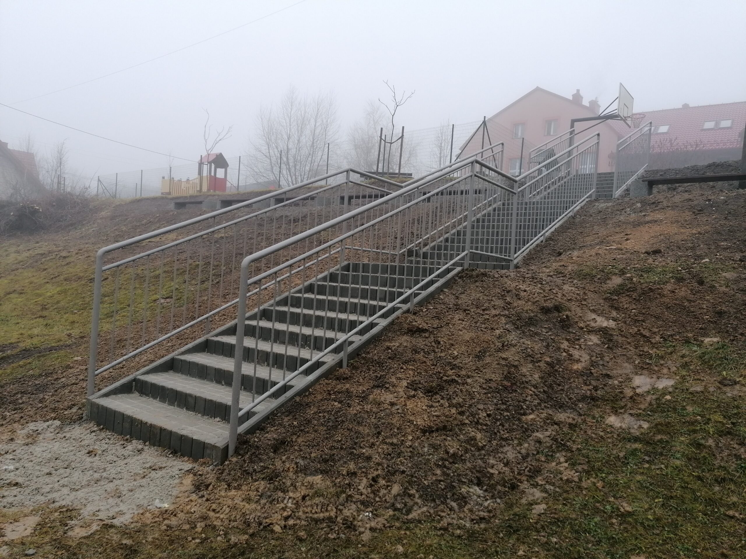 Miekinia boisko konarch